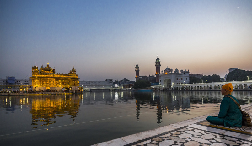 6-Days Golden Triangle Tour with Amritsar